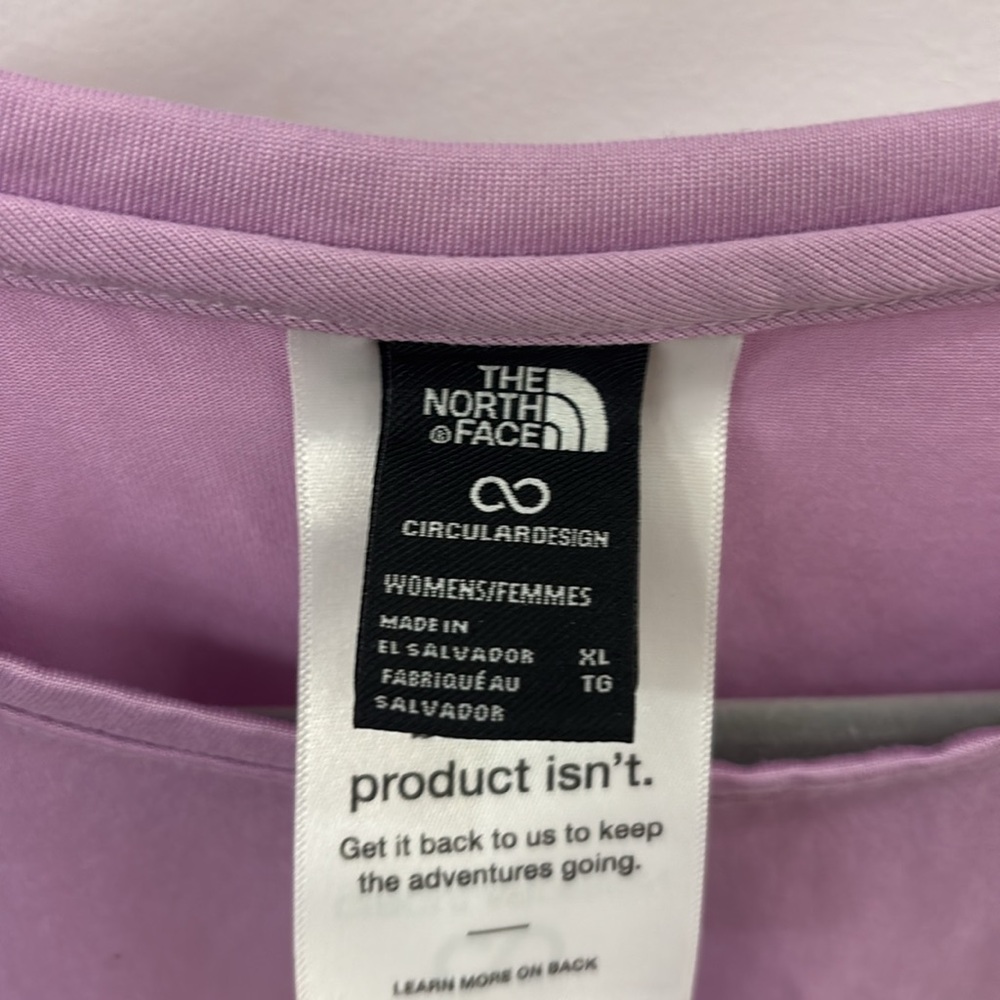 The North Face Women’s Lavender Crew Neck Tee - Picture 3 of 6